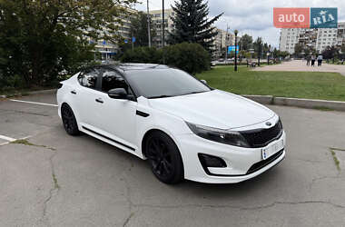 Седан Kia Optima 2014 в Киеве