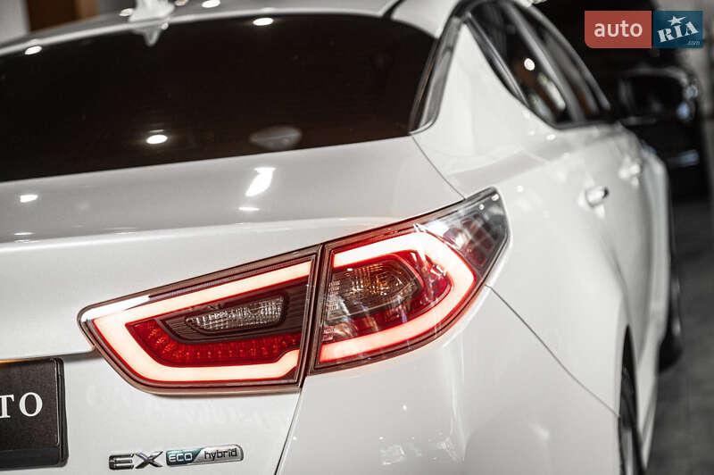 Седан Kia Optima 2015 в Одессе