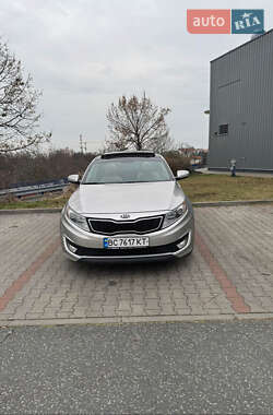 Седан Kia Optima 2013 в Дніпрі