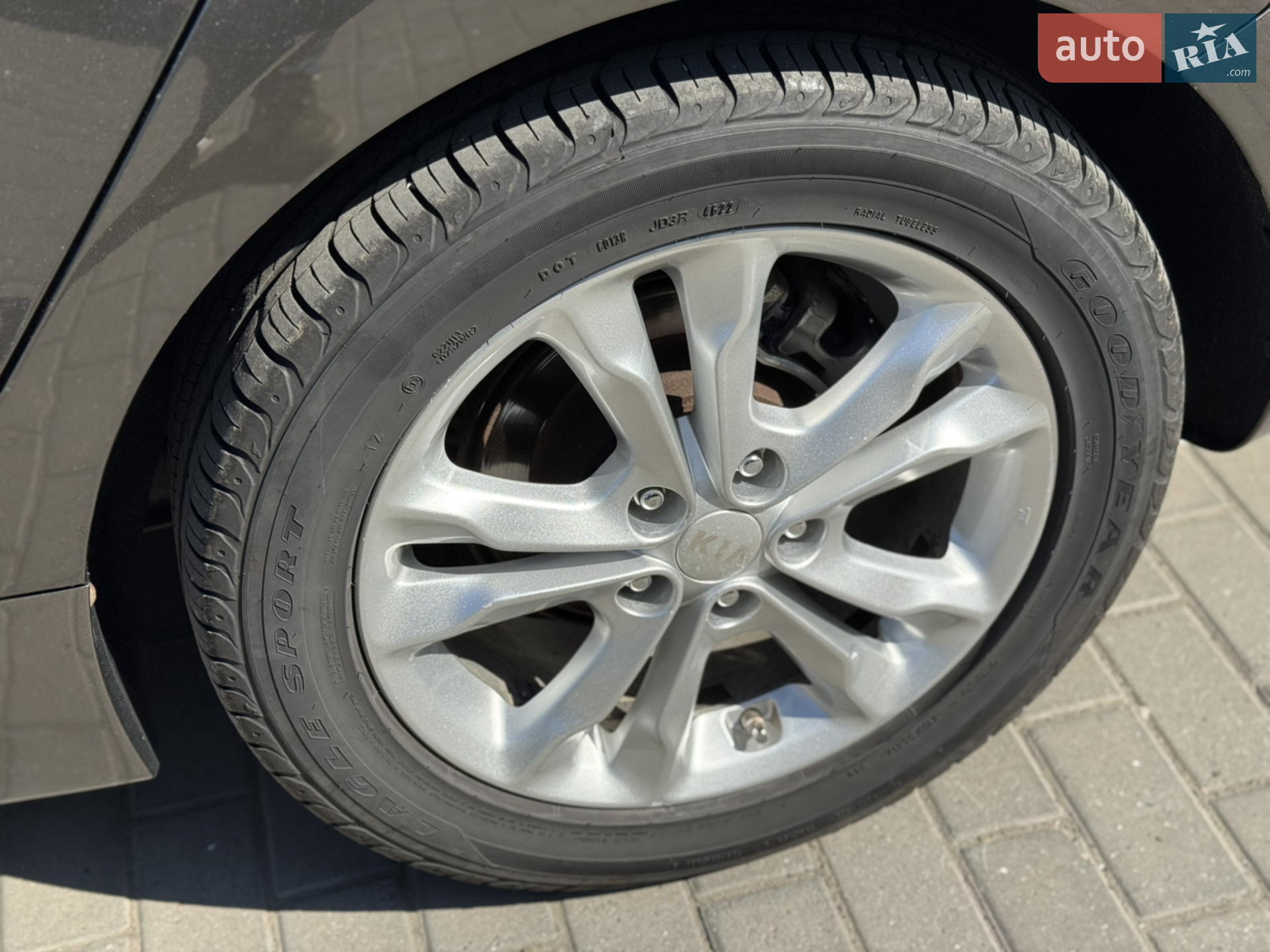 2012 Kia Optima - мініатюра 12