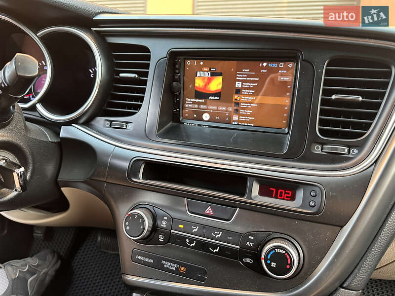 Седан Kia Optima 2014 в Хмельницком