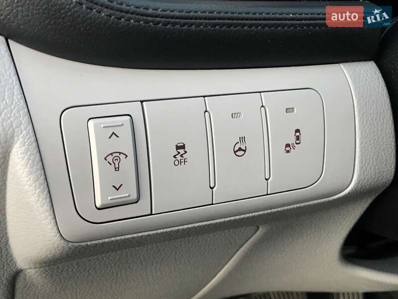 Седан Kia Optima 2014 в Києві