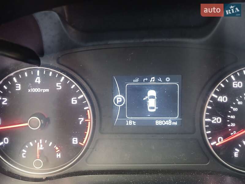 Седан Kia Optima 2016 в Броварах