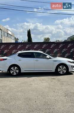 Седан Kia Optima 2014 в 