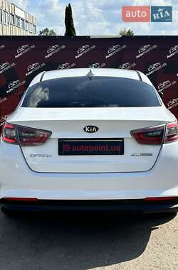 Седан Kia Optima 2014 в 