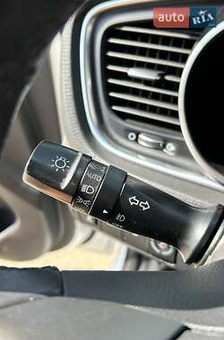 Седан Kia Optima 2014 в 