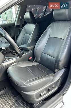 Седан Kia Optima 2014 в 