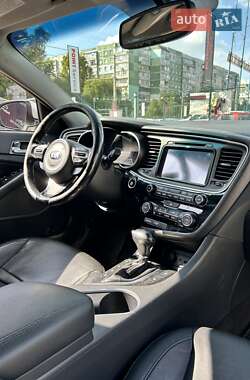 Седан Kia Optima 2014 в 