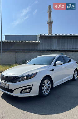Седан Kia Optima 2015 в Києві