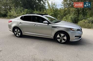 Седан Kia Optima 2013 в 