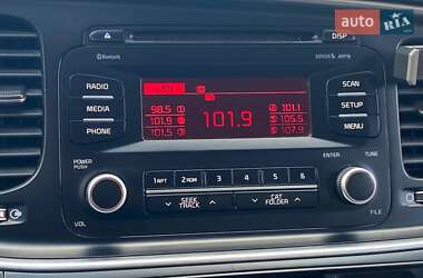 Седан Kia Optima 2015 в 