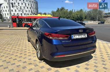 Седан Kia Optima 2018 в 