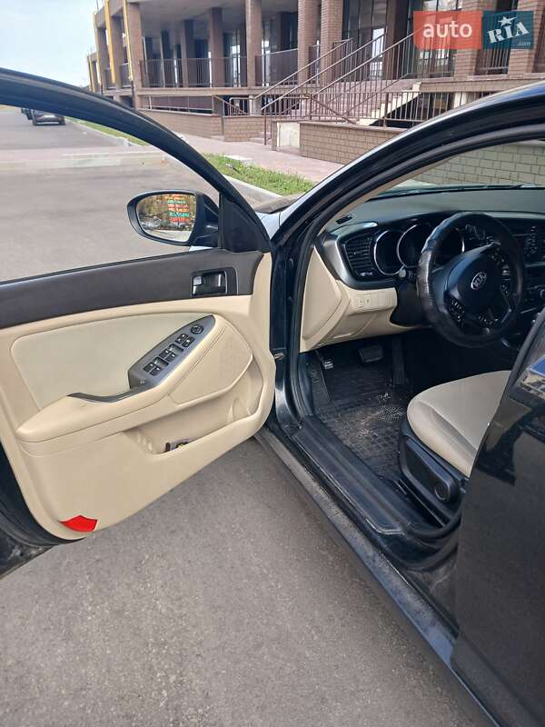 Седан Kia Optima 2013 в Вишневому