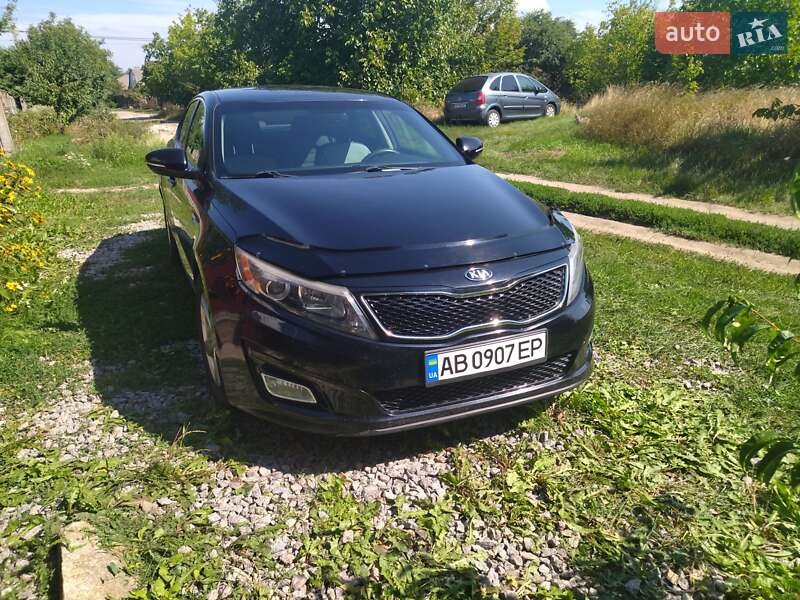 Седан Kia Optima 2013 в Липовце