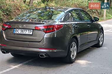 Седан Kia Optima 2014 в 