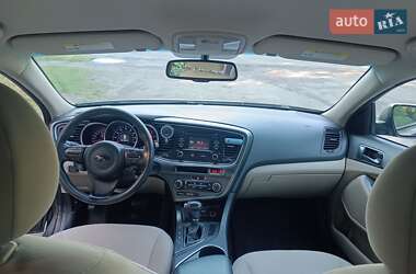 Седан Kia Optima 2014 в 