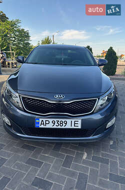 Седан Kia Optima 2015 в Запоріжжі