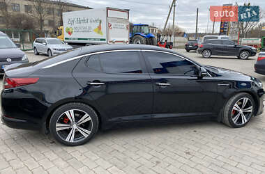 Седан Kia Optima 2012 в 