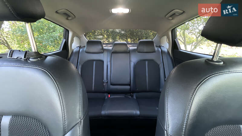 Седан Kia Optima 2018 в Тернополі