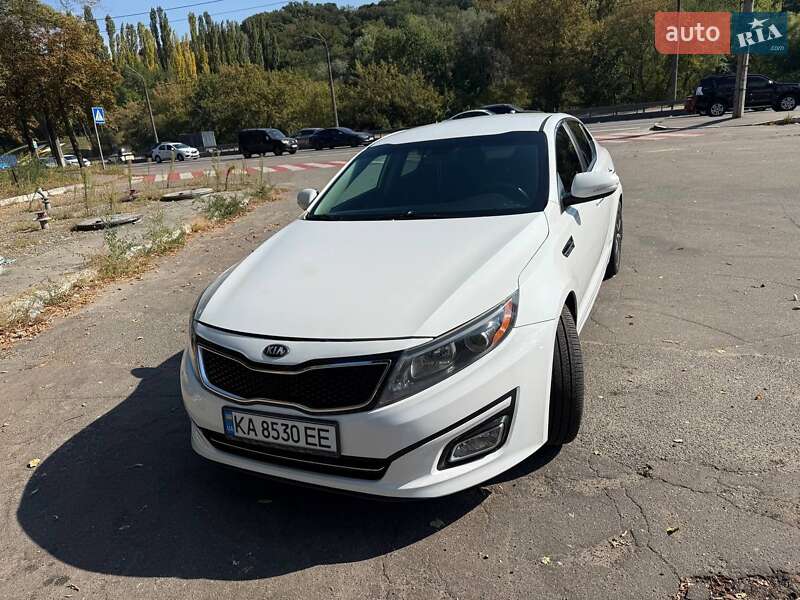 Седан Kia Optima 2014 в Киеве