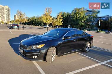 Седан Kia Optima 2015 в Києві