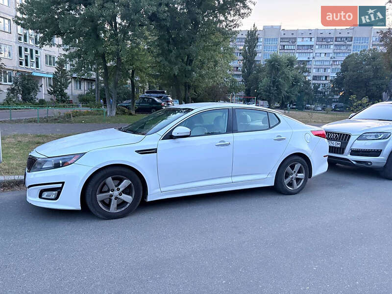 Седан Kia Optima 2014 в Києві