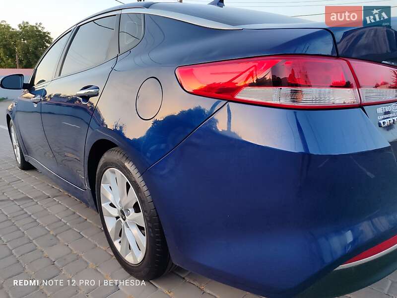 Седан Kia Optima 2016 в Кременчуге