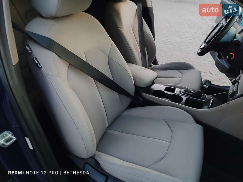 Седан Kia Optima 2016 в Кременчуге