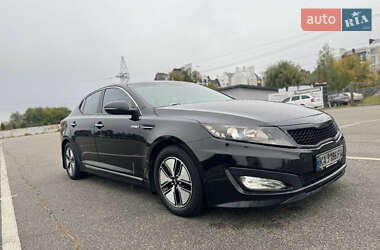 Седан Kia Optima 2013 в 