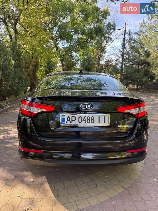 Седан Kia Optima 2011 в Запорожье