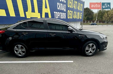 Седан Kia Optima 2014 в Киеве