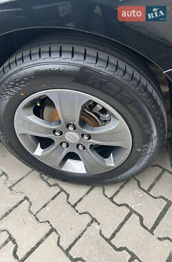 Седан Kia Optima 2014 в Киеве