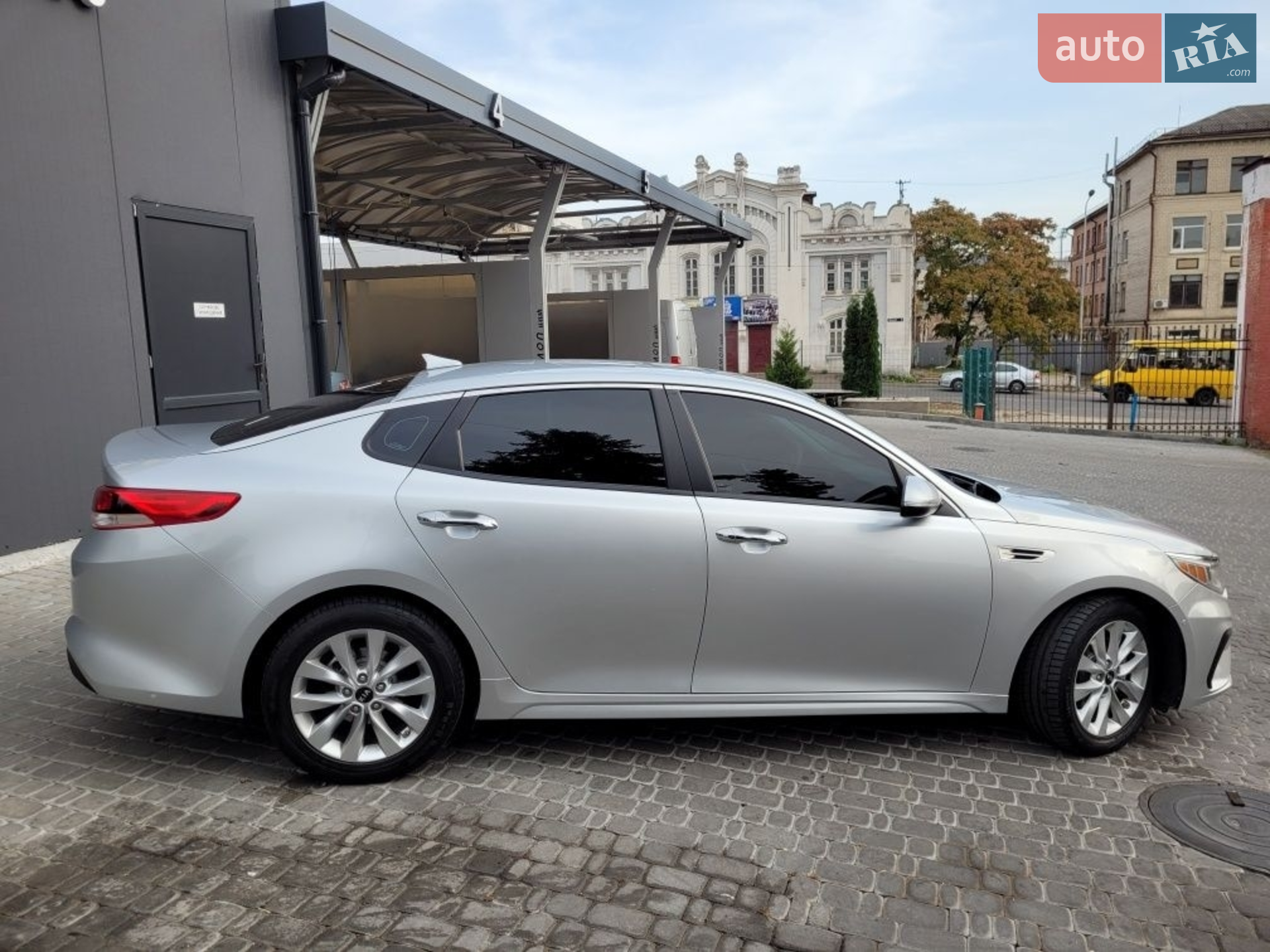 2017 Kia Optima - мініатюра 12
