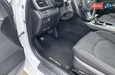 Седан Kia Optima 2017 в 