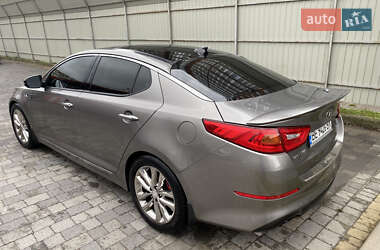 Седан Kia Optima 2013 в Львове