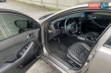 Седан Kia Optima 2013 в Львове