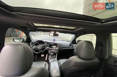 Седан Kia Optima 2013 в Львове