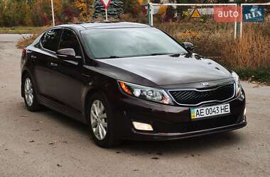 Седан Kia Optima 2015 в Полтаве
