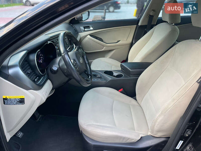 Седан Kia Optima 2014 в Рівному