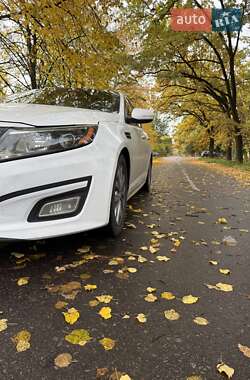 Седан Kia Optima 2014 в 
