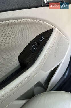 Седан Kia Optima 2014 в 