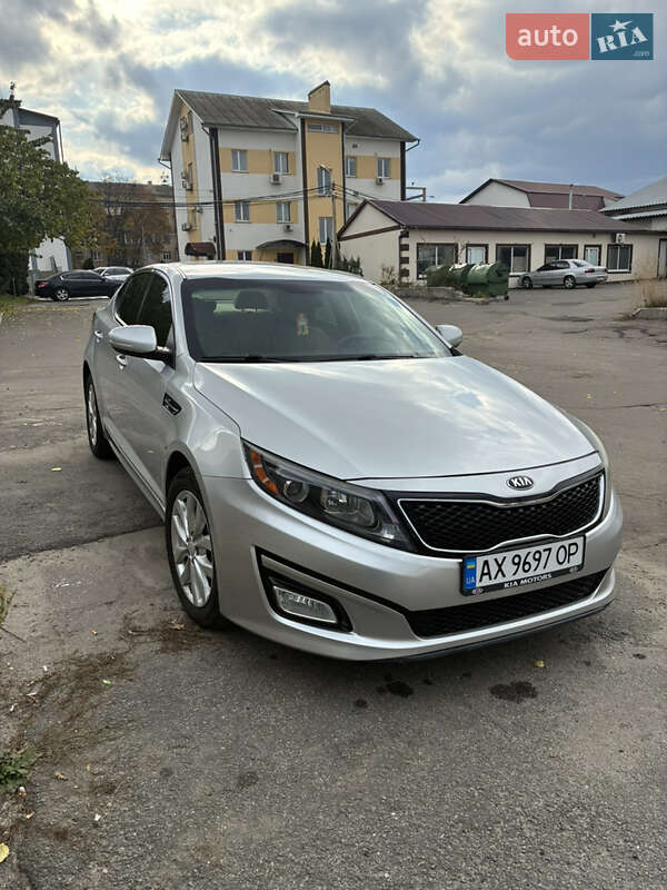 Седан Kia Optima 2014 в Харькове