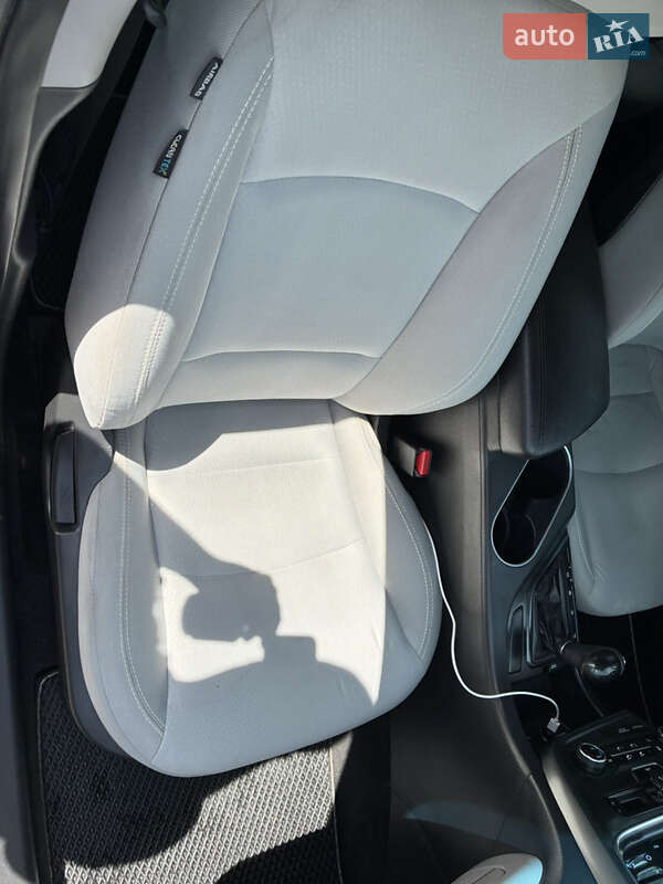 Седан Kia Optima 2014 в Харькове