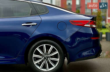 Седан Kia Optima 2018 в  фото 9 Седан Kia Optima 2018 в