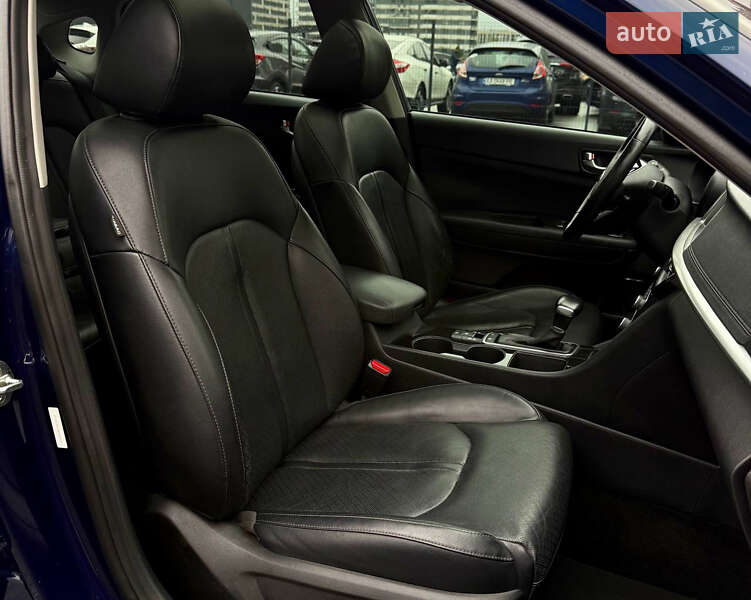 Седан Kia Optima 2018 в Киеве фото 46 Седан Kia Optima 2018 в Киеве