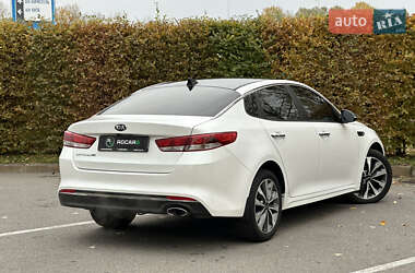 Седан Kia Optima 2016 в 