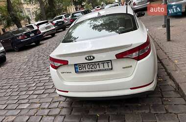 Седан Kia Optima 2013 в 