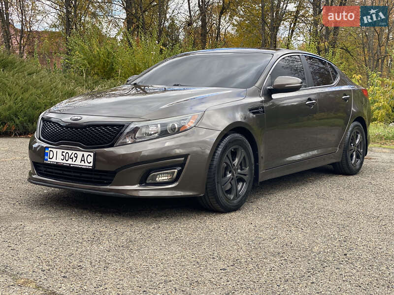 Седан Kia Optima 2013 в 