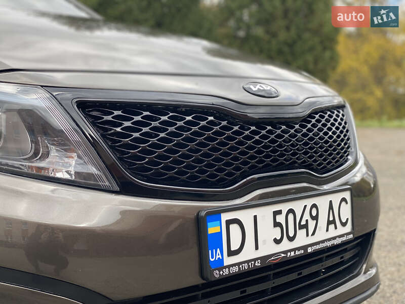 Седан Kia Optima 2013 в Бурштині