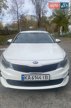 Седан Kia Optima 2017 в Києві